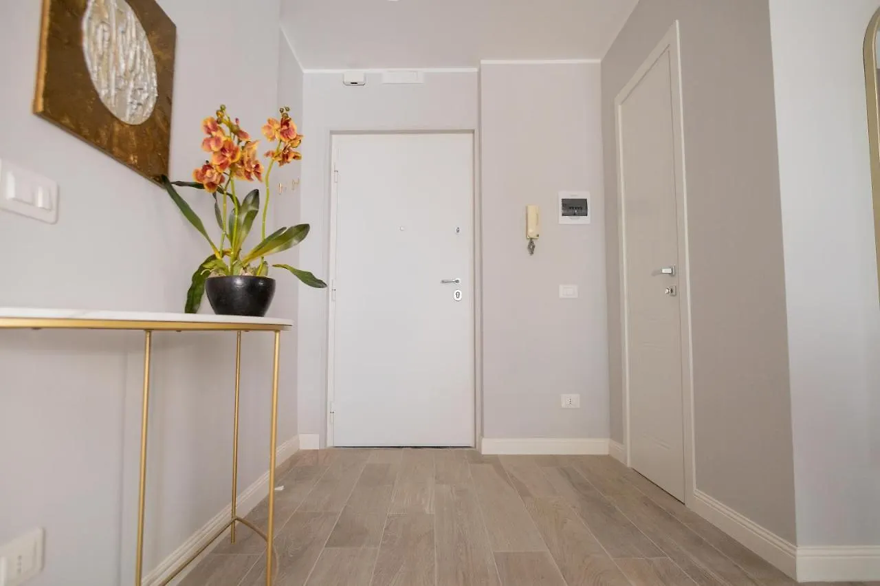Apartment Gabri Guest House Bari