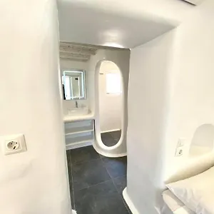 Mykonos Vibes Airport And Mykonos Town